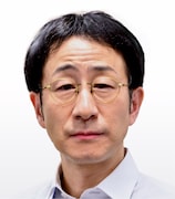 矢柴俊博扮する柳瀬真。 (c)「働かざる者たち」製作委員会