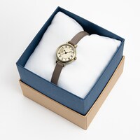 前田藤四郎モデルのケース。