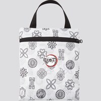 ポケッタブルバッグを折りたたんだときの様子。