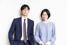 左から八角直哉役の平岡祐太、所まどか役の本仮屋ユイカ。