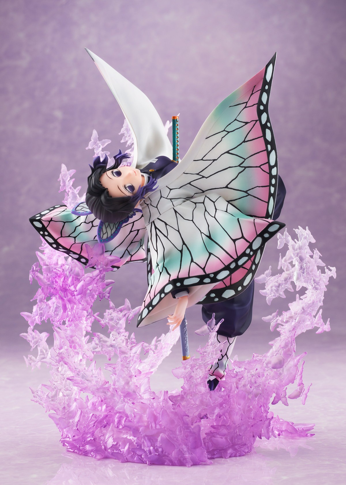 「鬼滅の刃 胡蝶しのぶ 1/8スケールフィギュア」