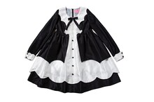 「xxxHOLiC ワンピース」(c)CLAMP ・ ShigatsuTsuitachi CO.,LTD./講談社