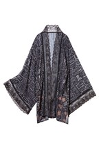 「賭博破戒録カイジ 羽織風カーディガン」(c)福本伸行/講談社