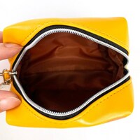 ジャイアンの3ポケットポーチ。