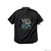 「STRICT-G『機動戦士ガンダムUC』 OVA10 周年記念 半袖ボタンダウンシャツ」バンシィ柄