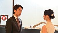 左から福士誠治、松井玲奈。