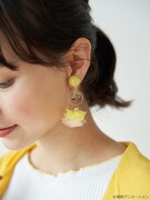 「おジャ魔女どれみ フリルイヤリング/ピアス」ももこモデル使用イメージ
