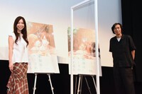 左から水城せとな、行定勲。