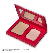 「アイドリッシュセブン FacePowderCollection」のフェイスパウダーとパフ。