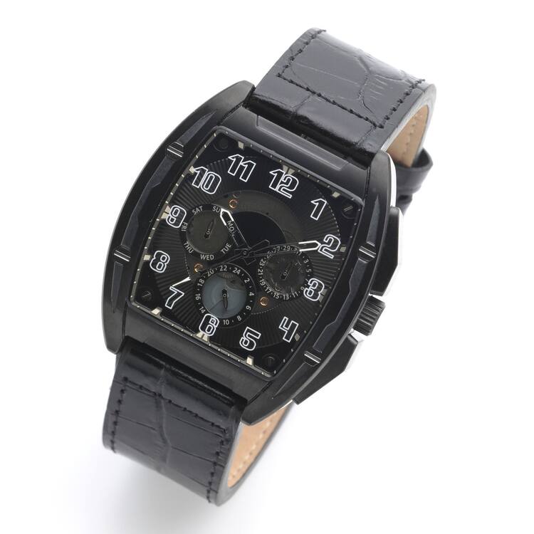 ろくでなしblues 東京四天王の腕時計 裏蓋に各キャラクターを刻印 コミックナタリー