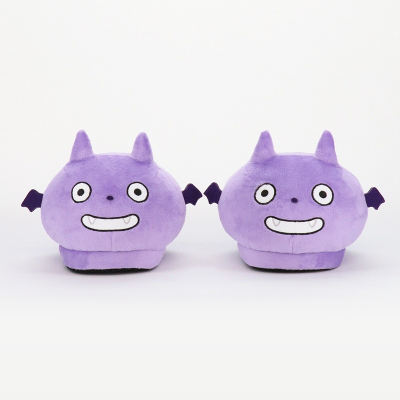 「茅ヶ崎 至のスリッパ」