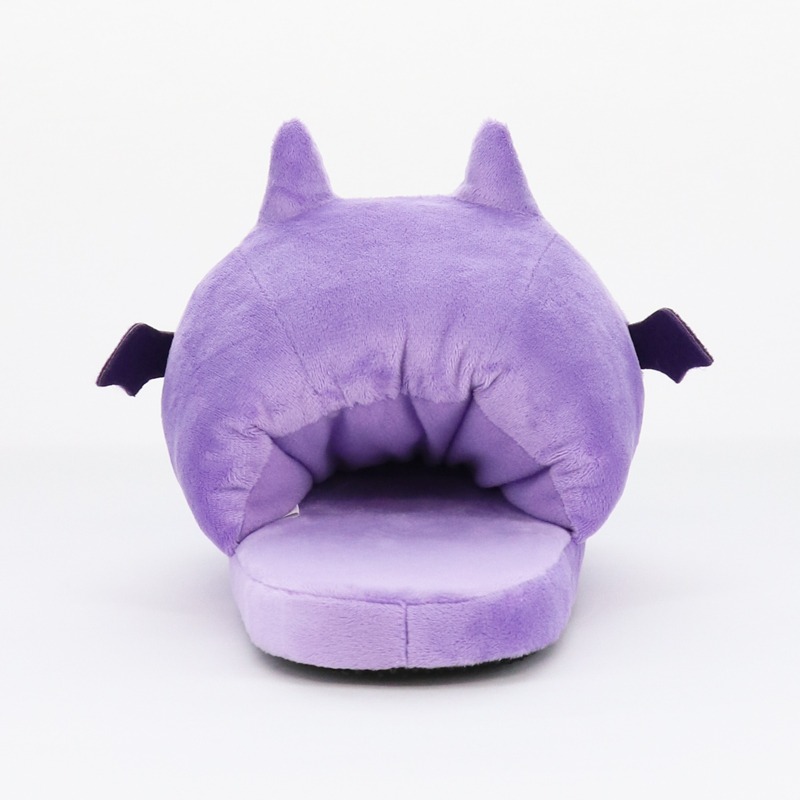 「茅ヶ崎 至のスリッパ」