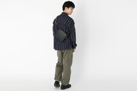 中野一花モデルのバッグ使用イメージ。