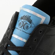 中野三玖モデルのシューズ。