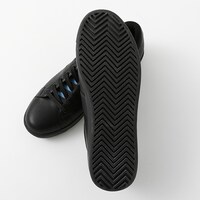 中野三玖モデルのシューズ。