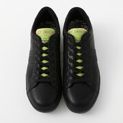 中野四葉モデルのシューズ。