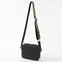 中野四葉モデルのバッグ。