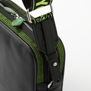 中野四葉モデルのバッグ。