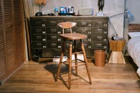 恭一の部屋のハイチェア。