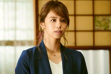 佐藤晴美扮する吉浦和歌。
