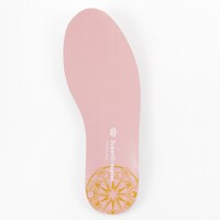 友枝中学校モデルのシューズ。