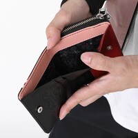 友枝中学校モデルの財布。