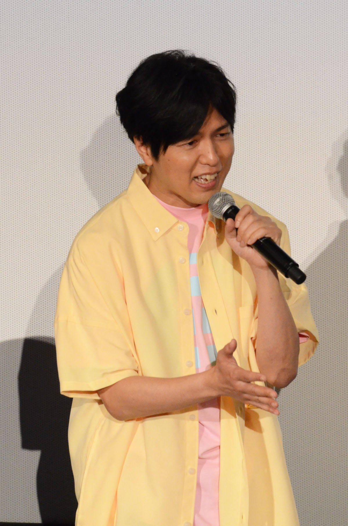 神谷浩史