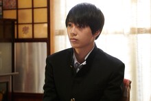 水沢林太郎演じる秋保翔。