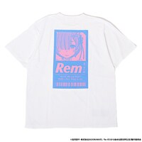 レムのTシャツの背面。