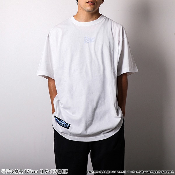 レムのTシャツの着用イメージ。