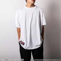 ラムのTシャツの着用イメージ。
