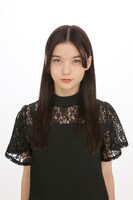 幻海役のエリザベス・マリー。