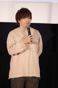 橋本駿役の村田太志。