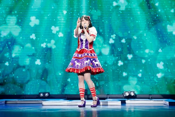 緑風ふわり役の佐藤あずさ。