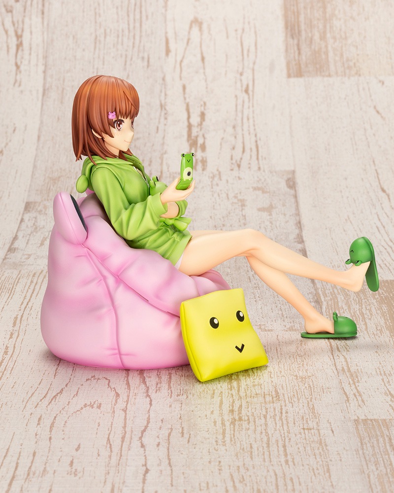 「御坂美琴ゲコ太まみれver.」豪華版の頭部パーツを付けた姿。