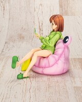 「御坂美琴ゲコ太まみれver.」豪華版の頭部パーツを付けた姿。