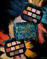 「ウォンテッド トレジャーボックス アイパレット」