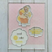 「アクリルスタンド」