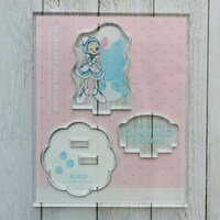 「アクリルスタンド」