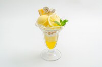 「ももこのレモンチーズケーキパフェ」