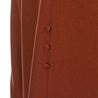 中国モデルのワンピース。