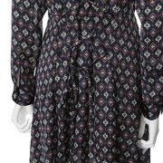 フランスモデルのワンピース。