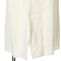 ロシアモデルのワンピース。