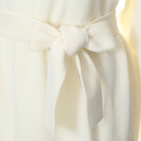 ロシアモデルのワンピース。