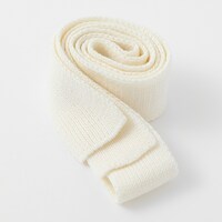 ロシアモデルのワンピース。