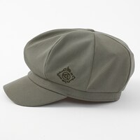 イギリスモデルの帽子。