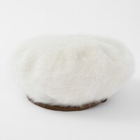 ロシアモデルの帽子。