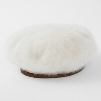 ロシアモデルの帽子。