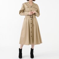 イタリアモデルのワンピースの着用イメージ。