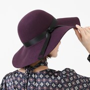 フランスモデルの帽子の着用イメージ。